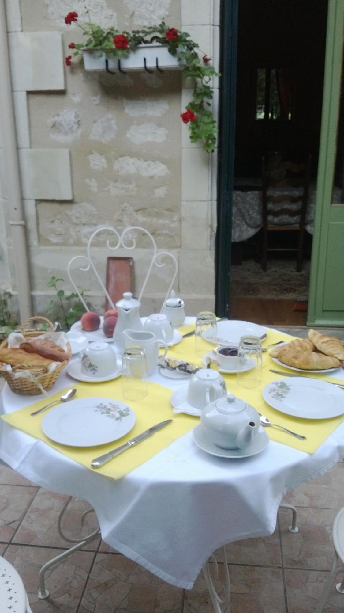 Clos Du Bois Brard B&B โซมูร์ ภายนอก รูปภาพ