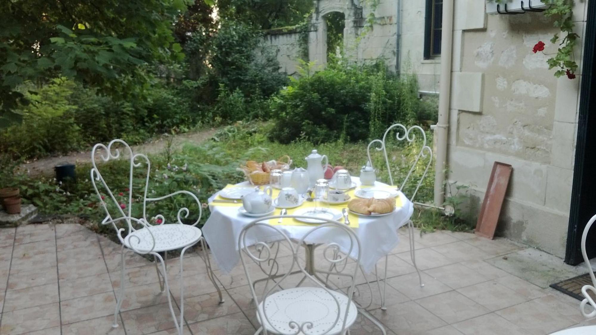 Clos Du Bois Brard B&B โซมูร์ ภายนอก รูปภาพ